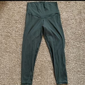 Aerie chill play cropped leggings